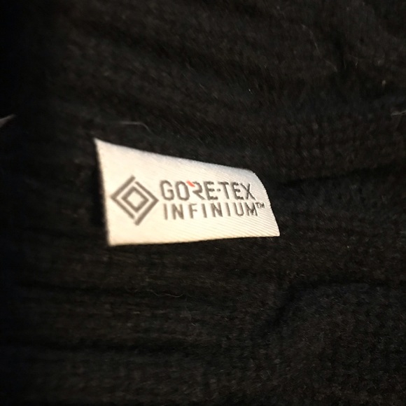 Goretex Heritage Wool Beanies - Picture 4 of 4